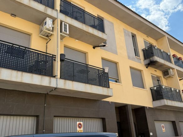 Townhouse Of 190 M² In Pinoso