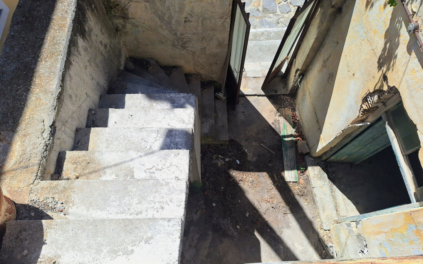 Traditional Two-storey Stone House Of 150 M² In Vrahasi, Lasithi