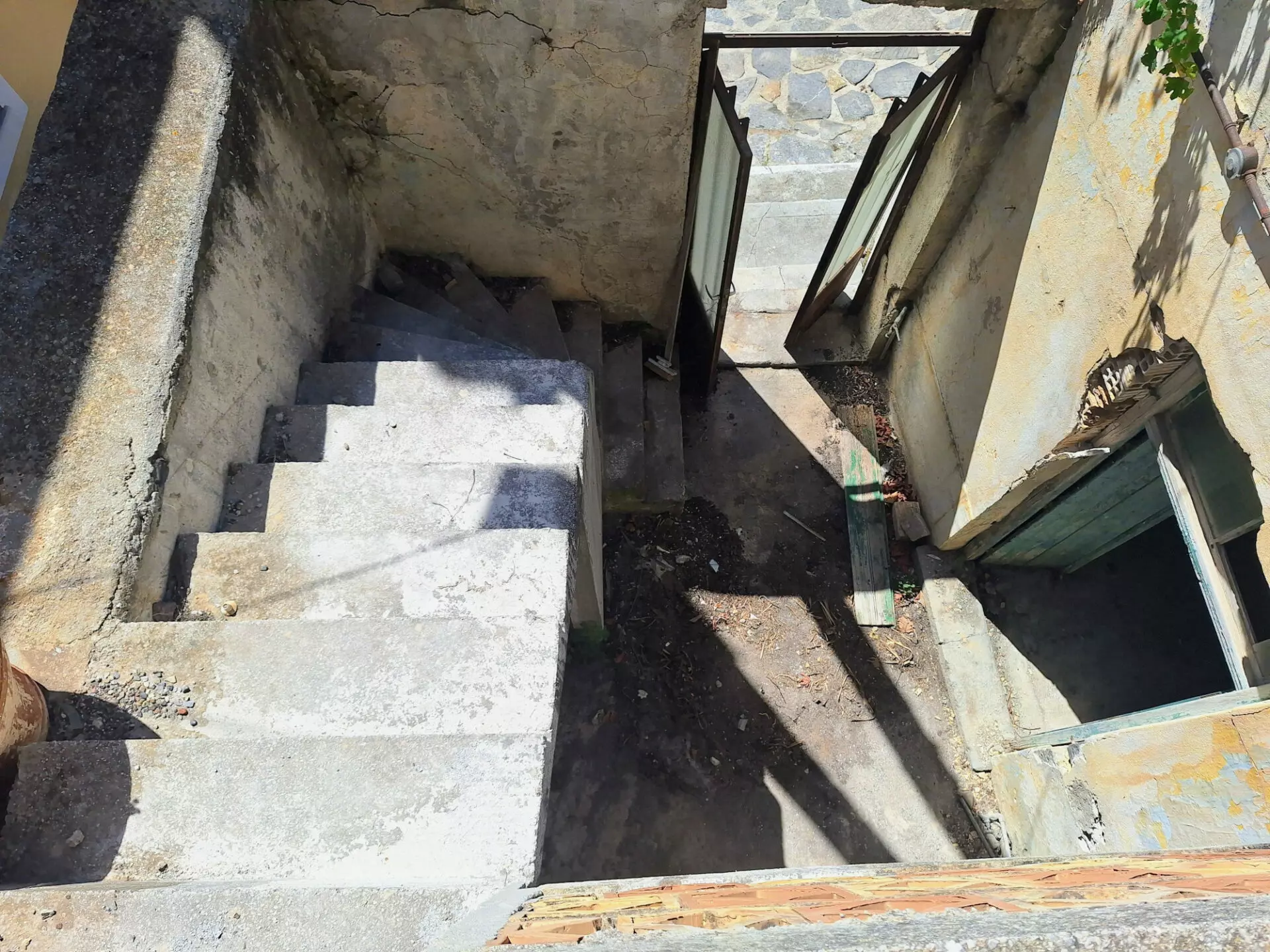 Traditional Two-storey Stone House Of 150 M² In Vrahasi, Lasithi