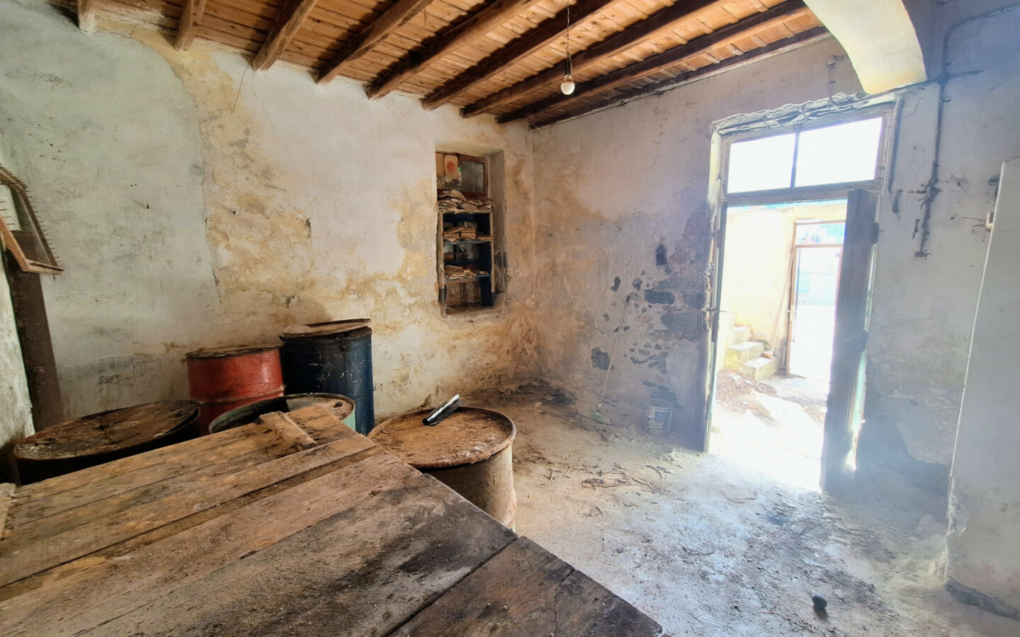 Traditional Two-storey Stone House Of 150 M² In Vrahasi, Lasithi