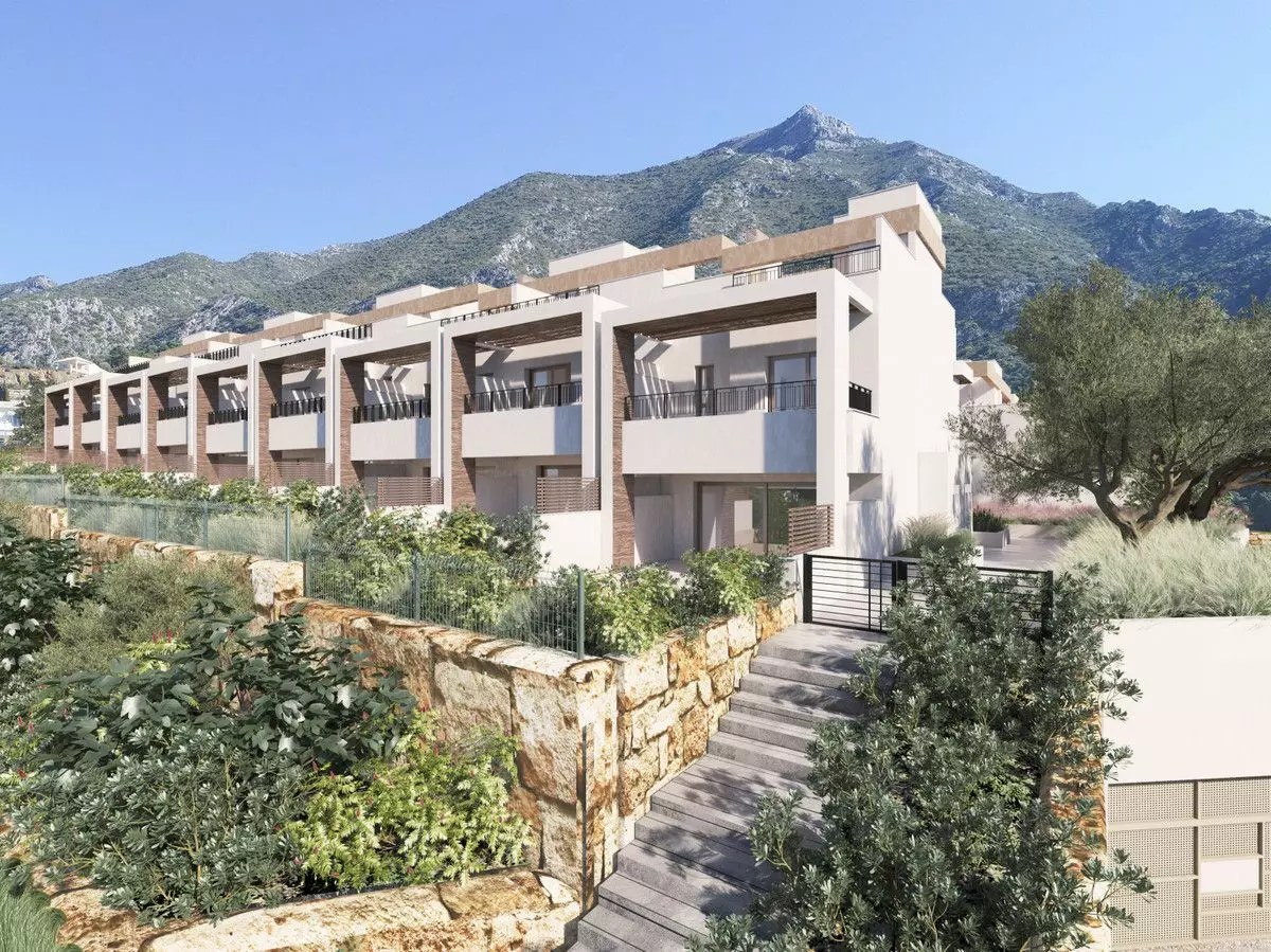 House Of 169 M² In Istan, Spain