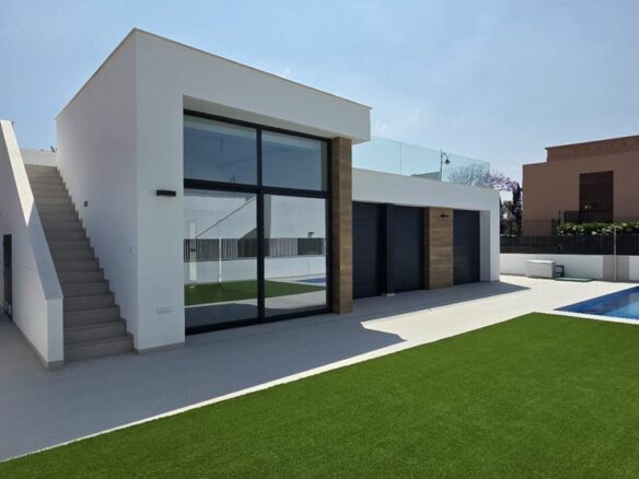 Villa Of 102 M² In Alhama De Murcia, Spain