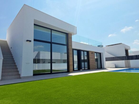 Villa Of 102 M² In Alhama De Murcia, Spain