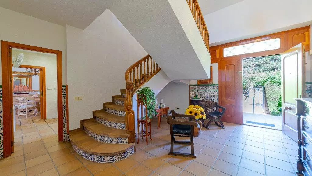 Villa 487 M² In Orihuela Costa, Spain – Mediter Real Estate