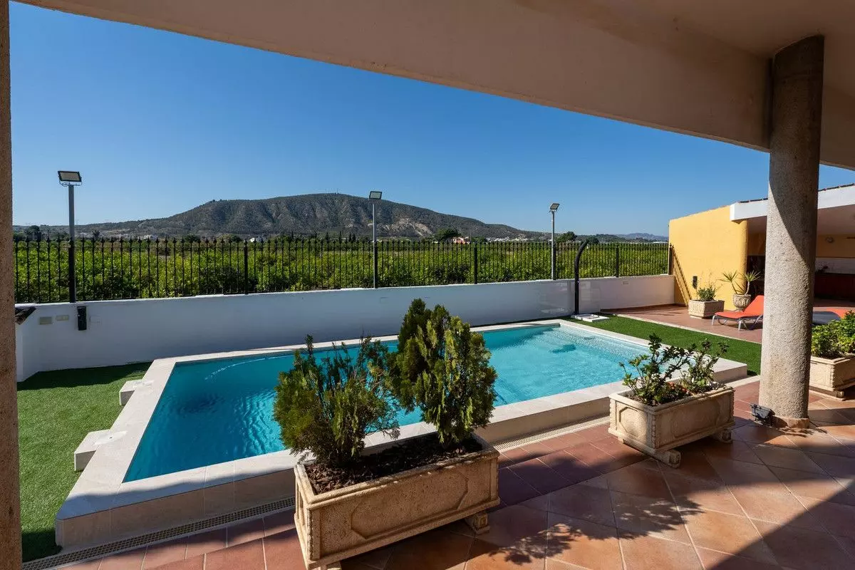 Villa 495 M² In Orihuela, Spain – Mediter Real Estate