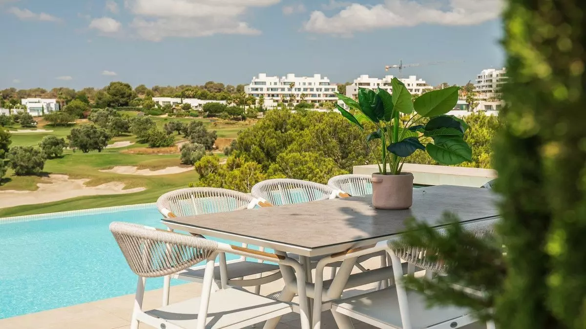 Villa 250 M² In Orihuela, Spain – Mediter Real Estate