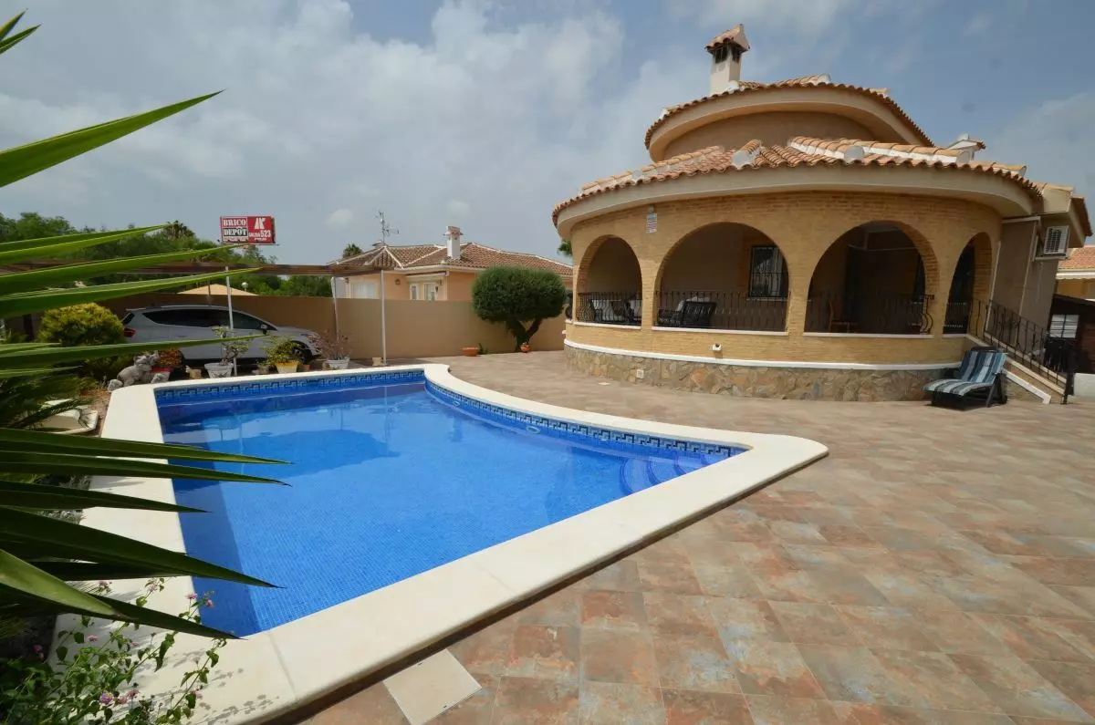 Villa 119 M² In Benijofar, Spain – Mediter Real Estate
