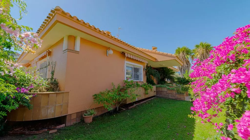 Villa 487 M² In Orihuela Costa, Spain – Mediter Real Estate