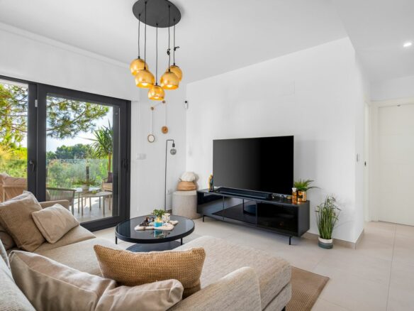 3-bedroom Apartment In Pilar De La Horadada, Spain (95 M²)