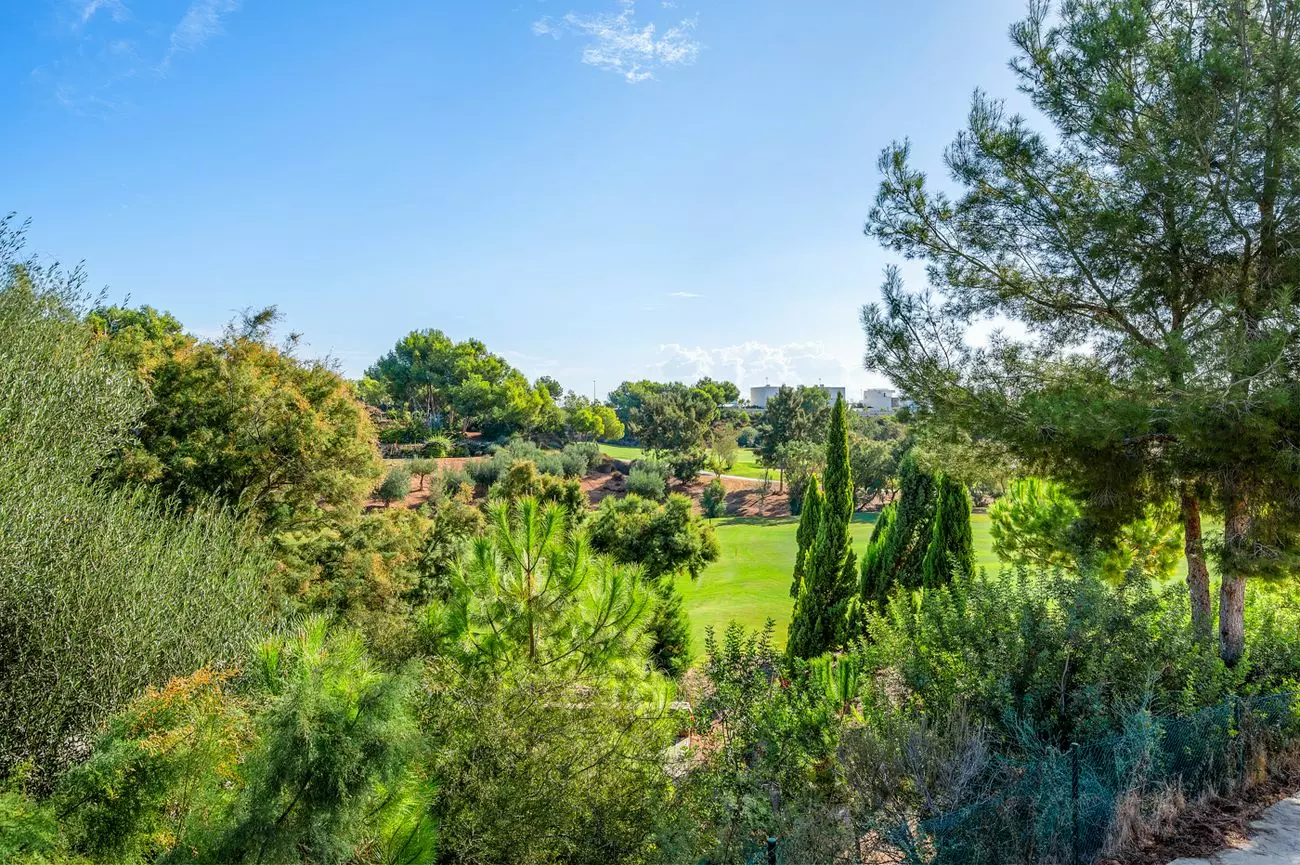 3-bedroom Apartment In Pilar De La Horadada, Spain (95 M²)