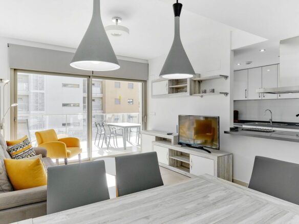 2-bedroom Apartment In Orihuela Costa, Spain (88 M²)