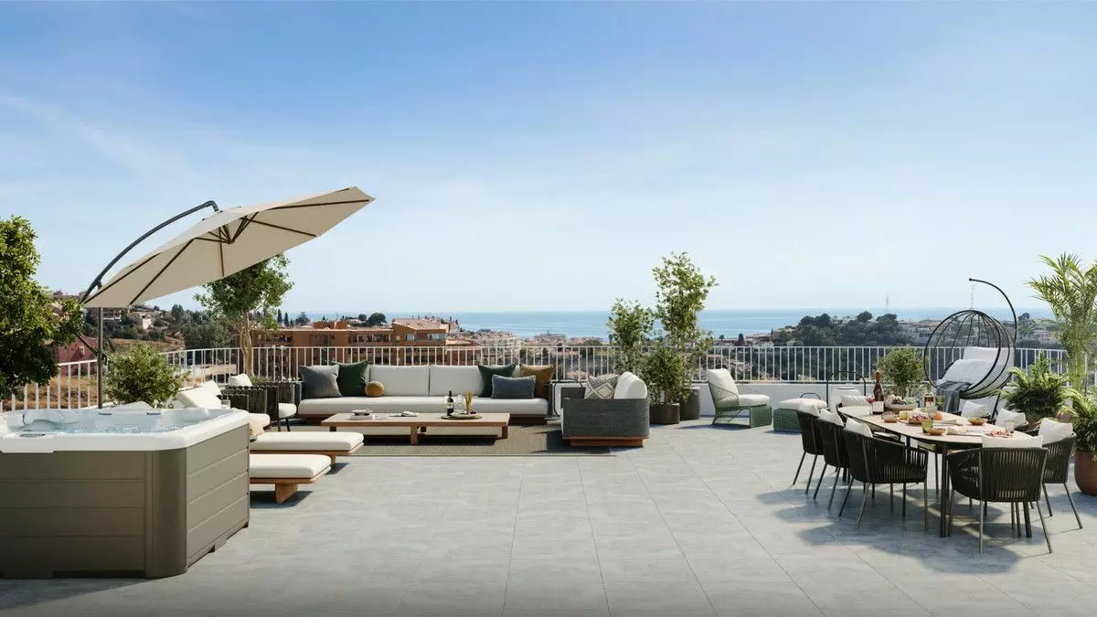 Apartment Of 135 M² In Fuengirola, Spain