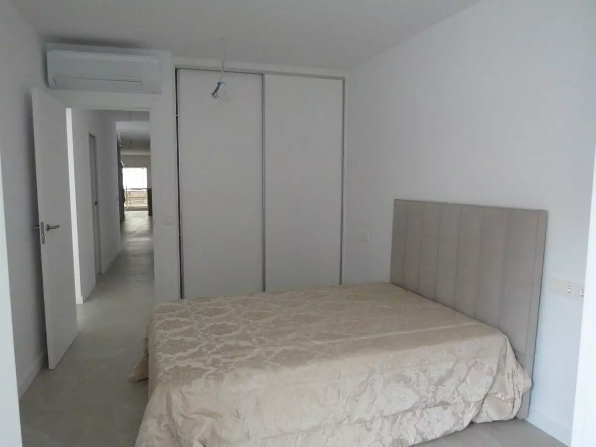 Apartment Of 126 M² With Sea View In Fuengirola