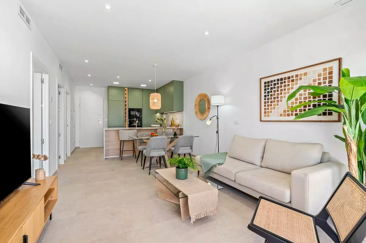 Apartment Of 95 M² In Los Alcázares, Spain