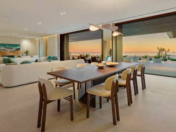 Villa Of 881 M² In Benahavis, Spain