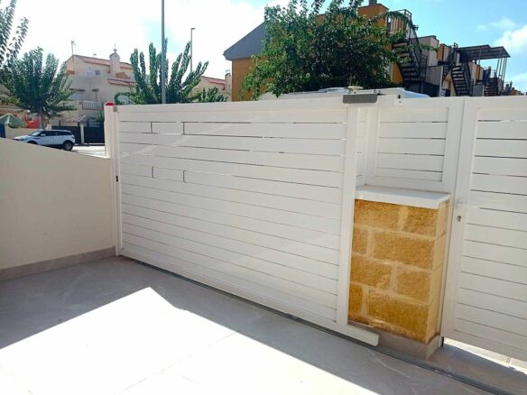 2-bedroom House In Pilar De La Horadada, Spain (65 M²)
