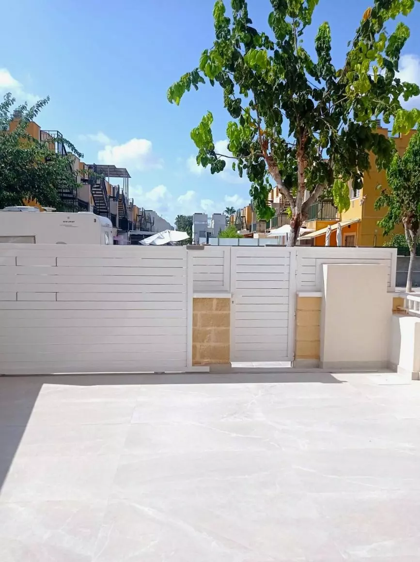 2-bedroom House In Pilar De La Horadada, Spain (65 M²)