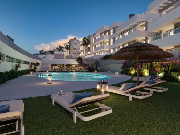 Apartment Of 80 M² In Estepona, Spain