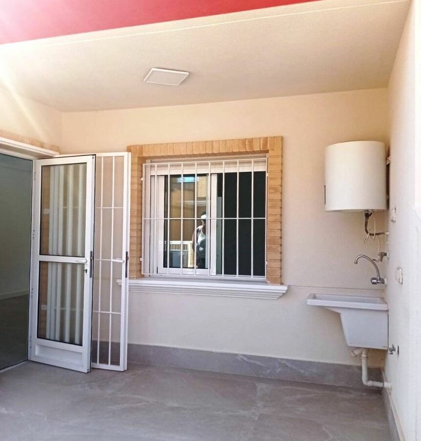 2-bedroom House In Pilar De La Horadada, Spain (65 M²)