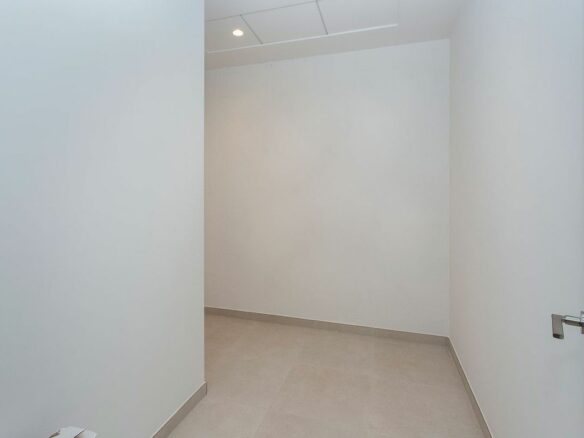 3-bedroom Villa In Hondon De Las Nieves, Spain (228 M²)