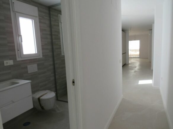 Apartment Of 126 M² With Sea View In Fuengirola