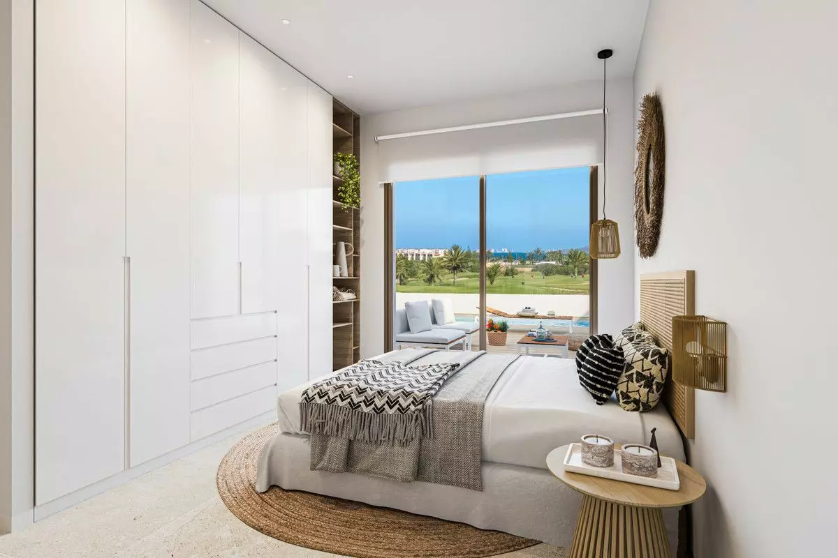 Apartment Of 95 M² In Los Alcázares, Spain