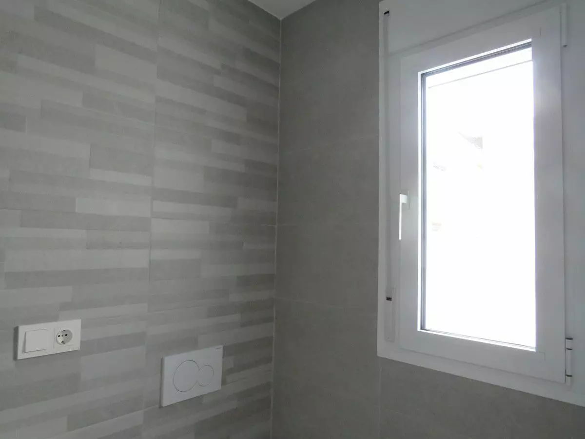 Apartment Of 126 M² With Sea View In Fuengirola