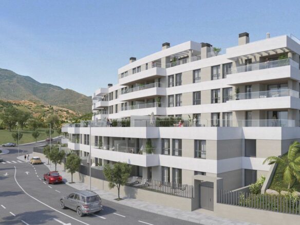 Apartment Of 80 M² In Estepona, Spain