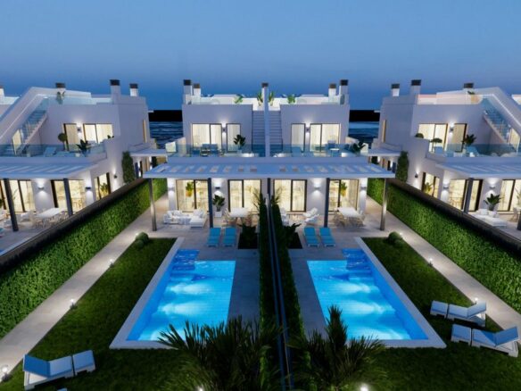 Villa Of 125 M² In Los Alcázares, Spain