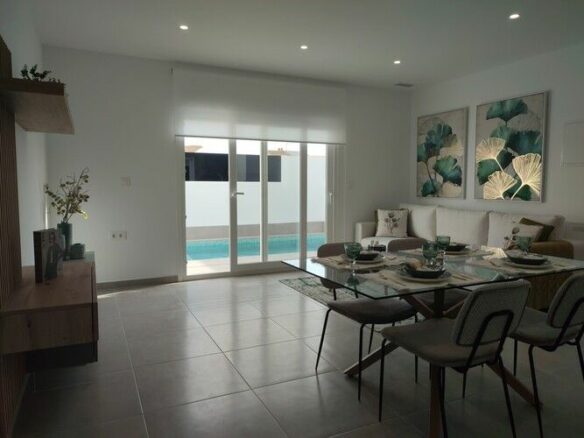 3-bedroom Villa In Torre – Pacheco, Spain (96 M²)