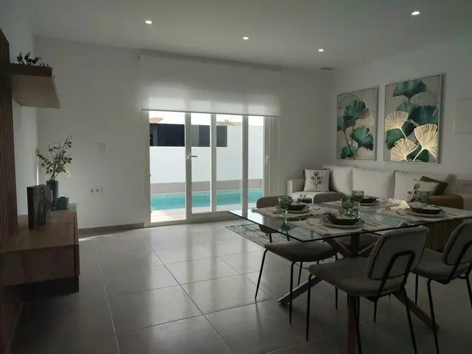3-bedroom Villa In Torre – Pacheco, Spain (96 M²)