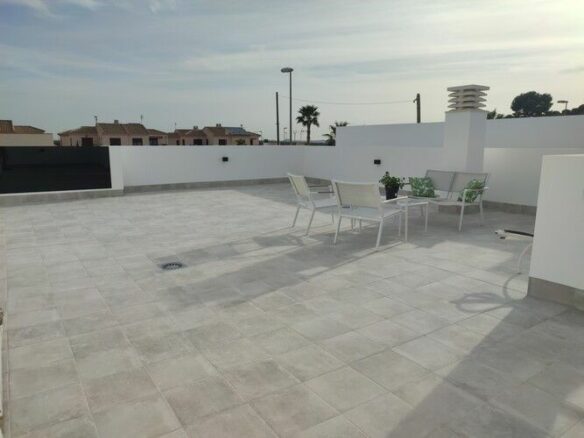 3-bedroom Villa In Torre – Pacheco, Spain (96 M²)