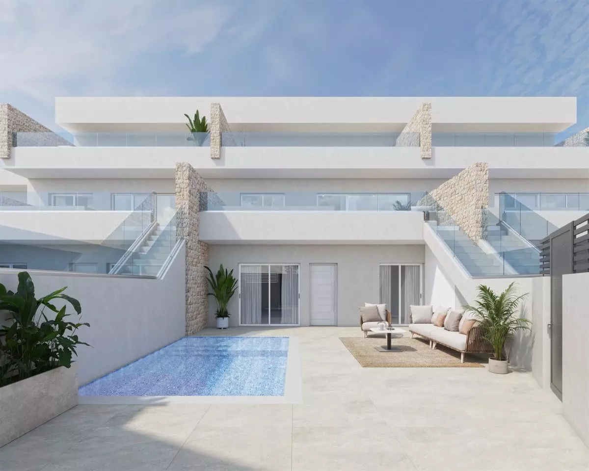 Apartment Of 105 M² In Pilar De La Horadada, Spain