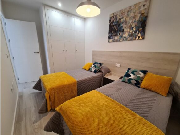 Villa Of 82 M² In Avileses