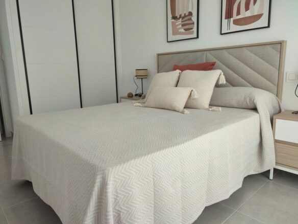 3-bedroom Villa In Torre – Pacheco, Spain (96 M²)