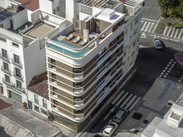 Apartment Of 78 M² With Sea Views In Estepona, Spain