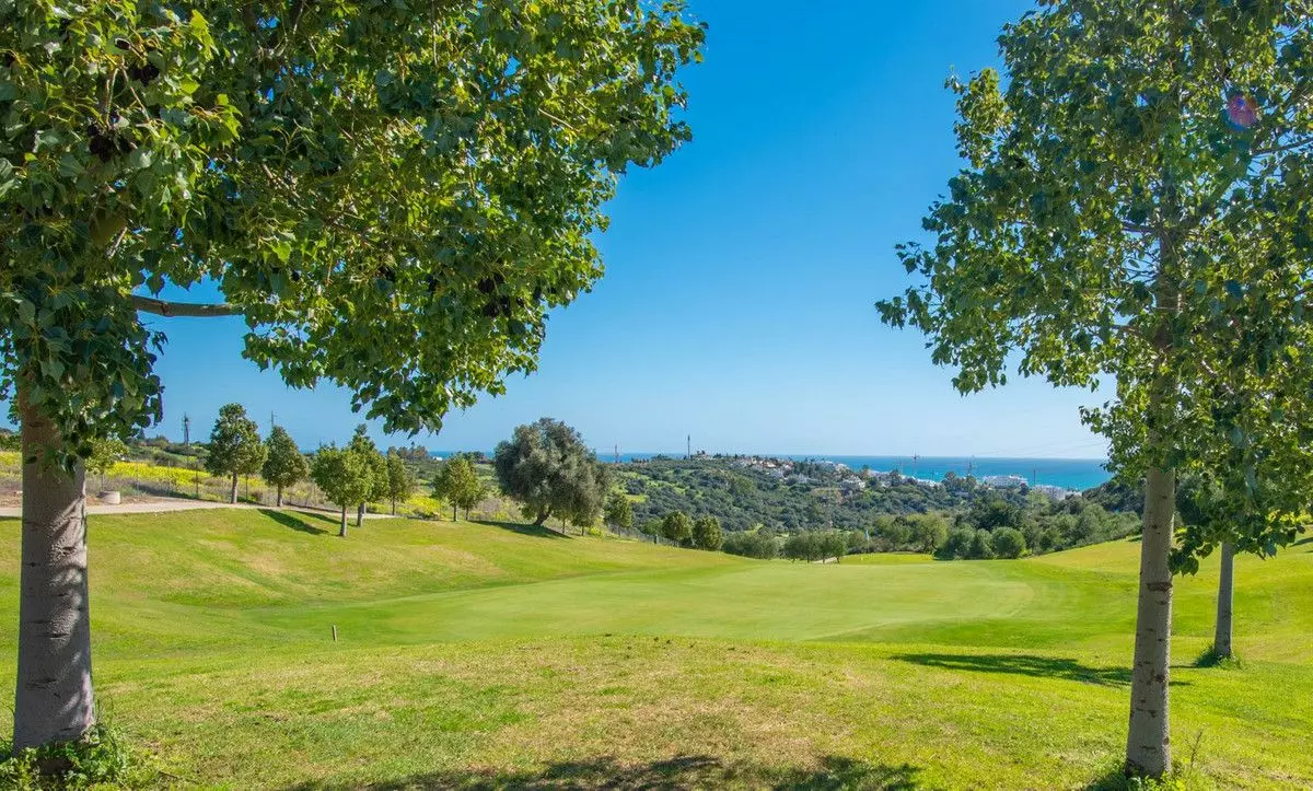 Villa Of 285 M² In Estepona, Spain