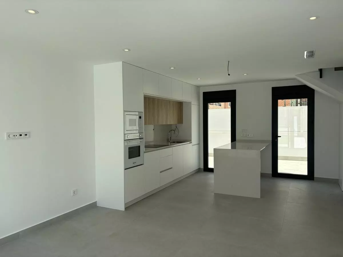 Villa Of 118 M² In Los Alcázares, Spain