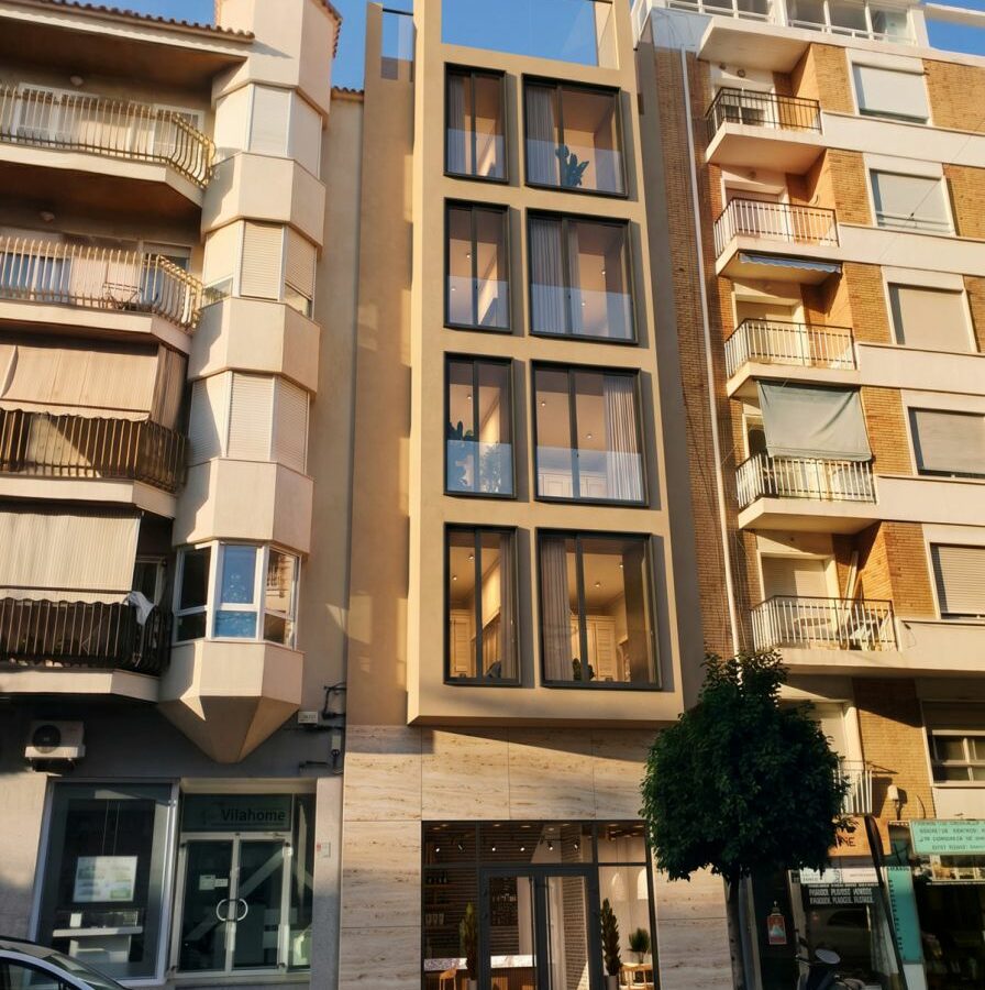 3-bedroom Apartment In Villajoyosa, Spain (73 M²)