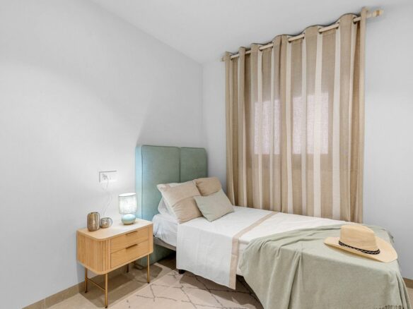 Apartment Of 80 M² In Jacarilla, Spain
