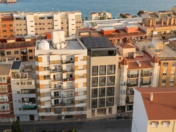 3-bedroom Apartment In Villajoyosa, Spain (73 M²)