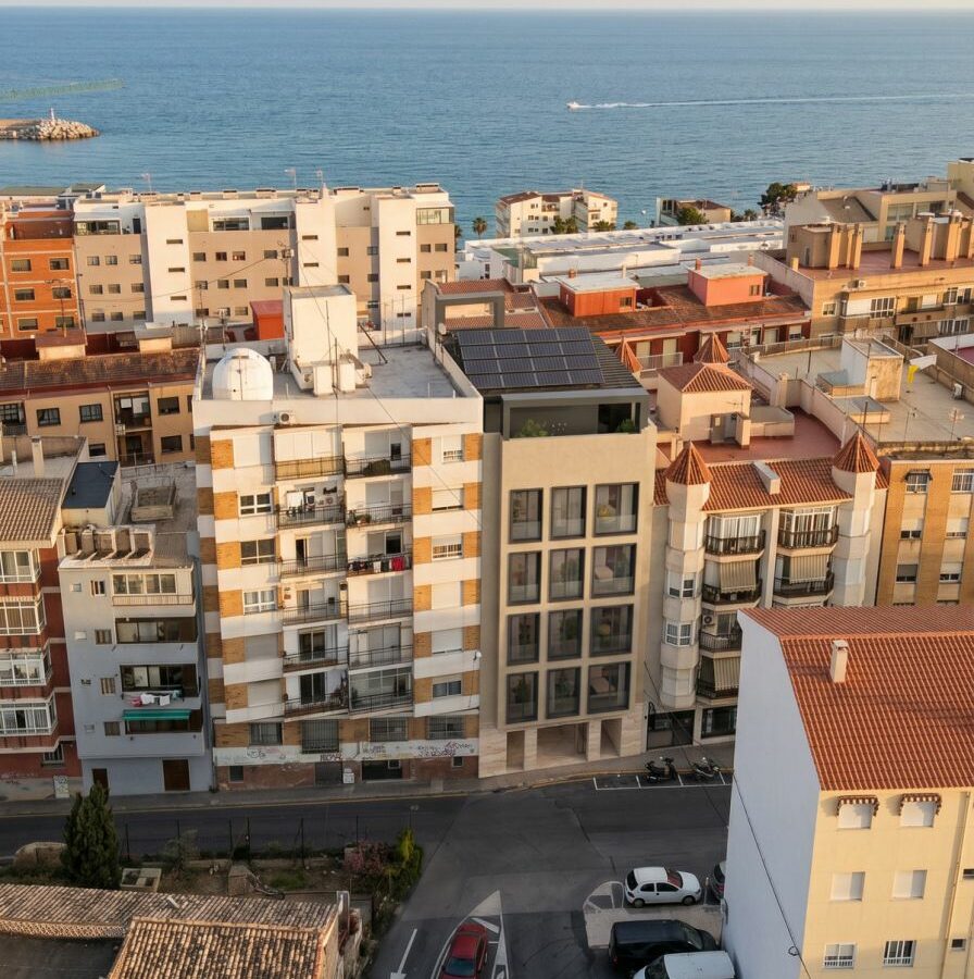 3-bedroom Apartment In Villajoyosa, Spain (73 M²)
