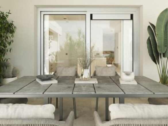 2-bedroom Apartment In Benahavis, Spain (103 M²)