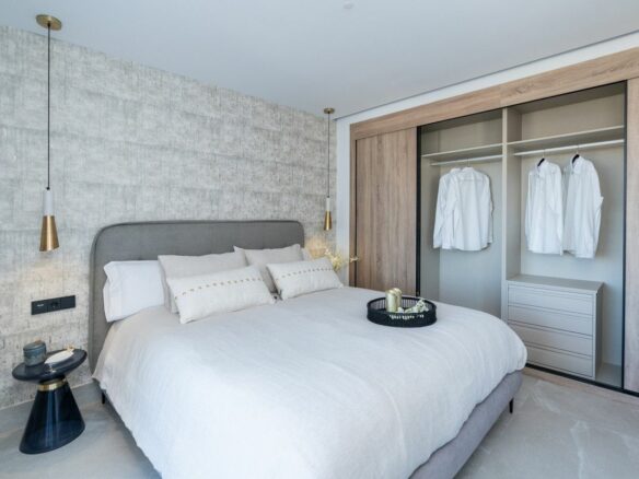 2-bedroom Apartment In Istan, Spain (98 M²)