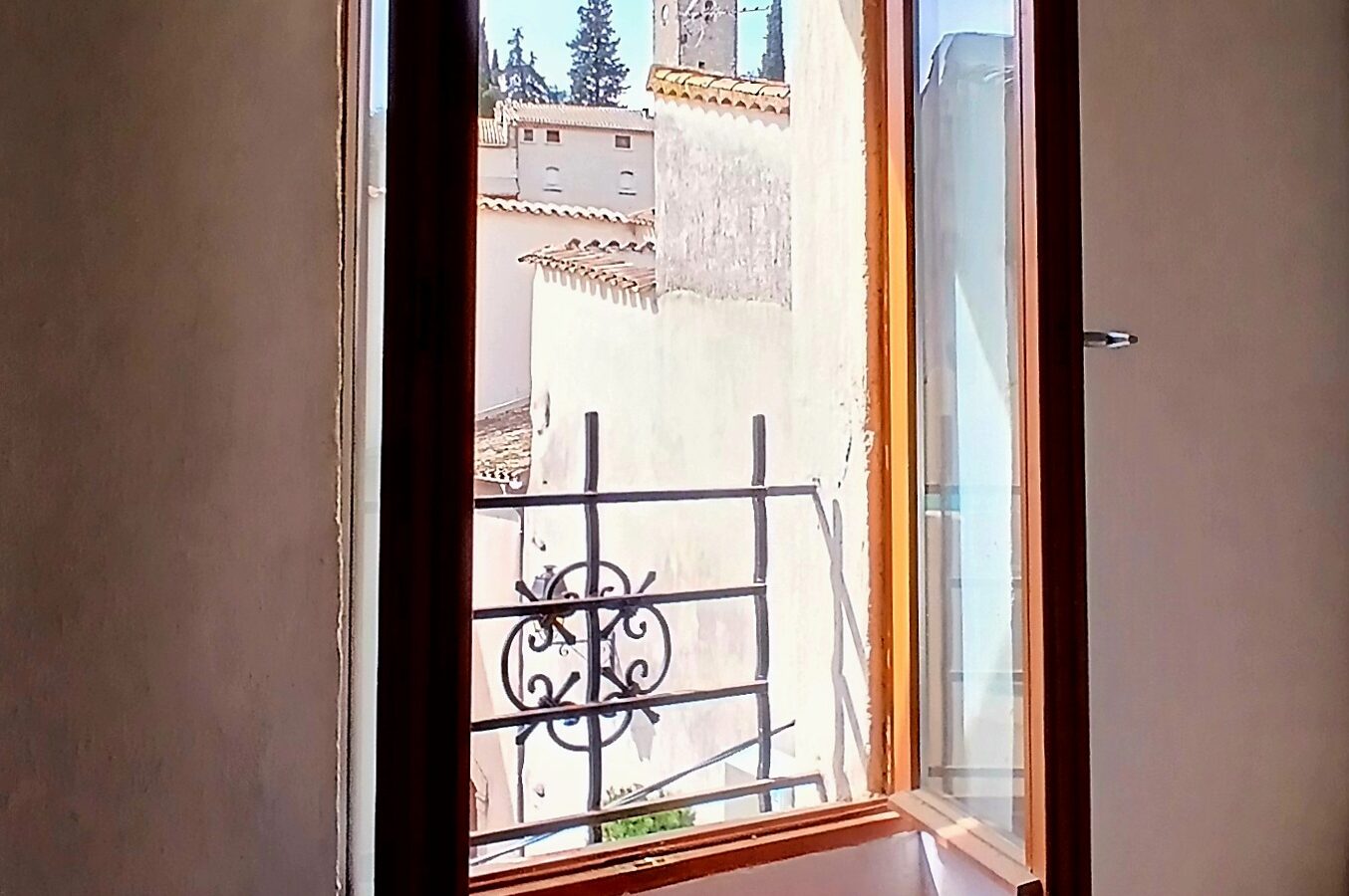 2-bedroom House In Cessenon Sur Orb, France (80 M²)