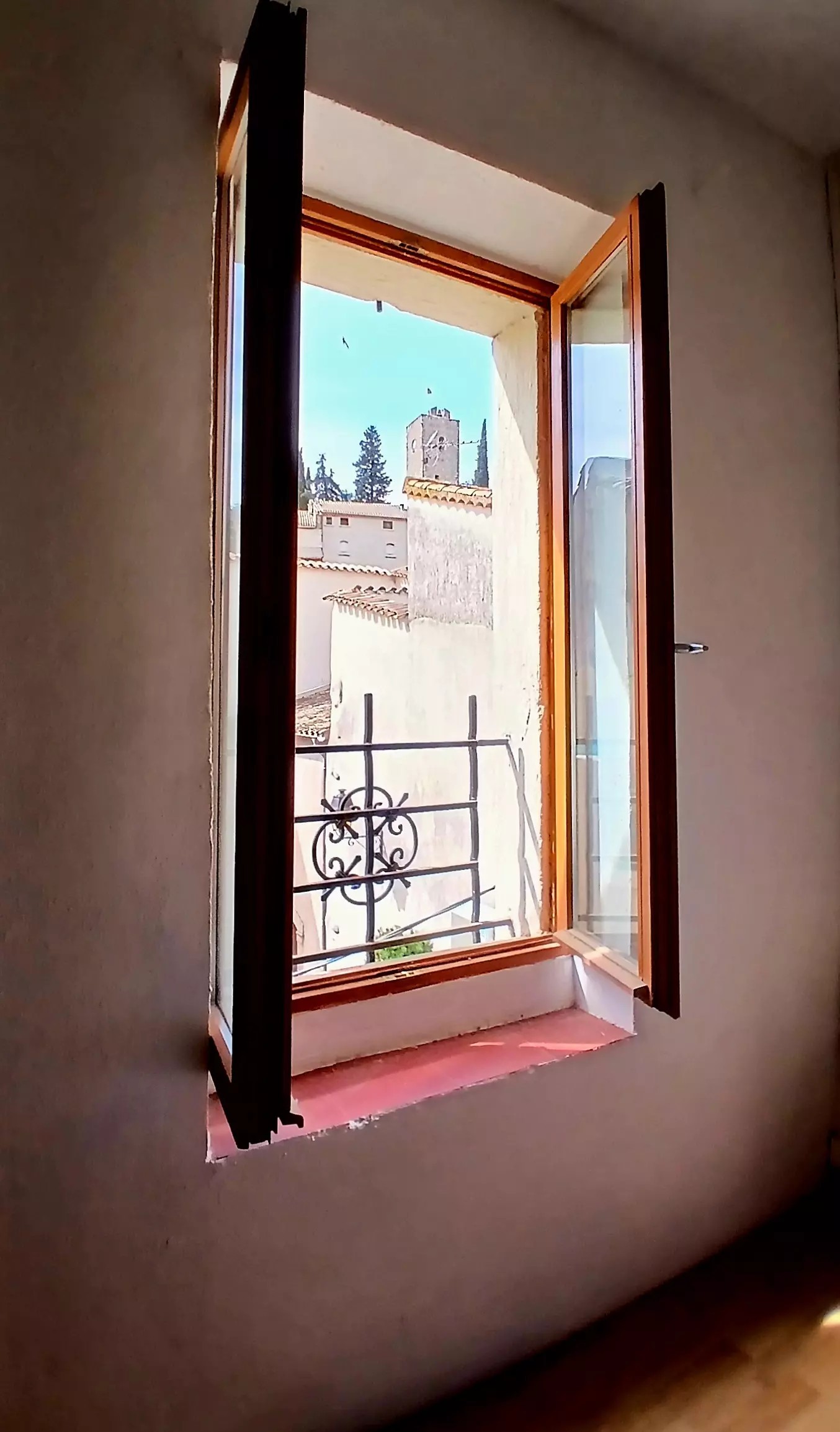 2-bedroom House In Cessenon Sur Orb, France (80 M²)