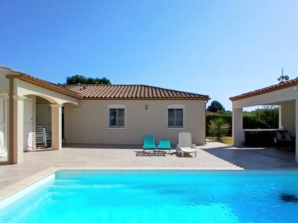 Detached House In Thezan Les Beziers
