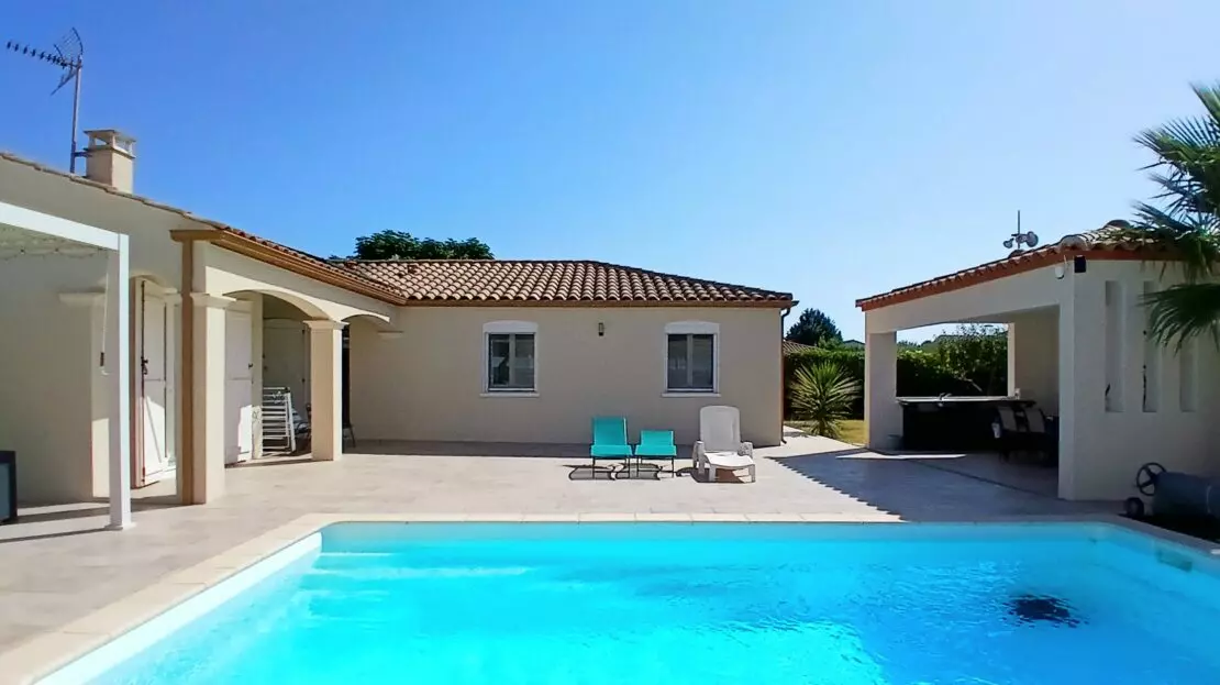 5-bedroom Detached House In Thezan Les Beziers, France (125 M²)