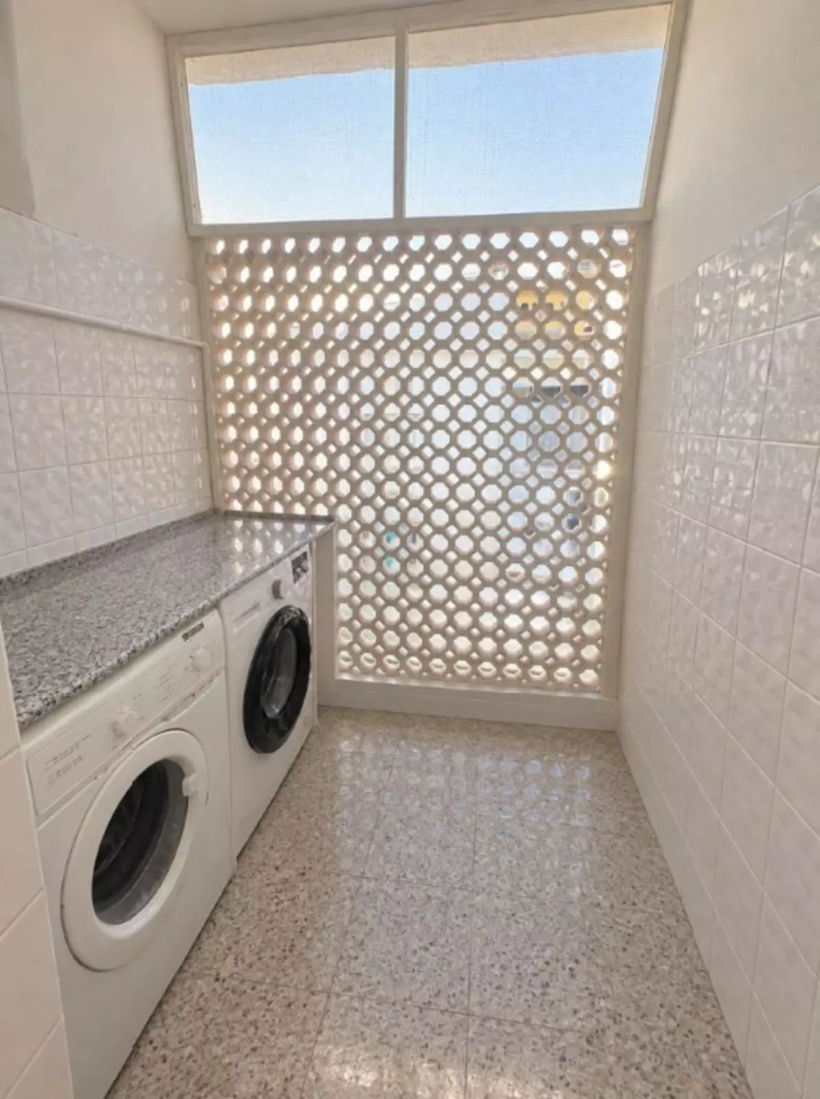 65 M² In Calahonda, Málaga, Spain For Sale