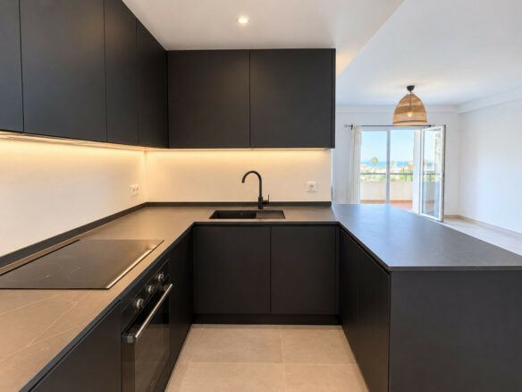 65 M² In Calahonda, Málaga, Spain For Sale